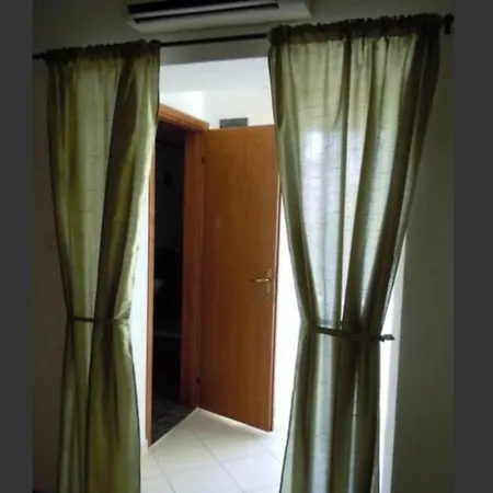 Apartment Vila Mira Roso